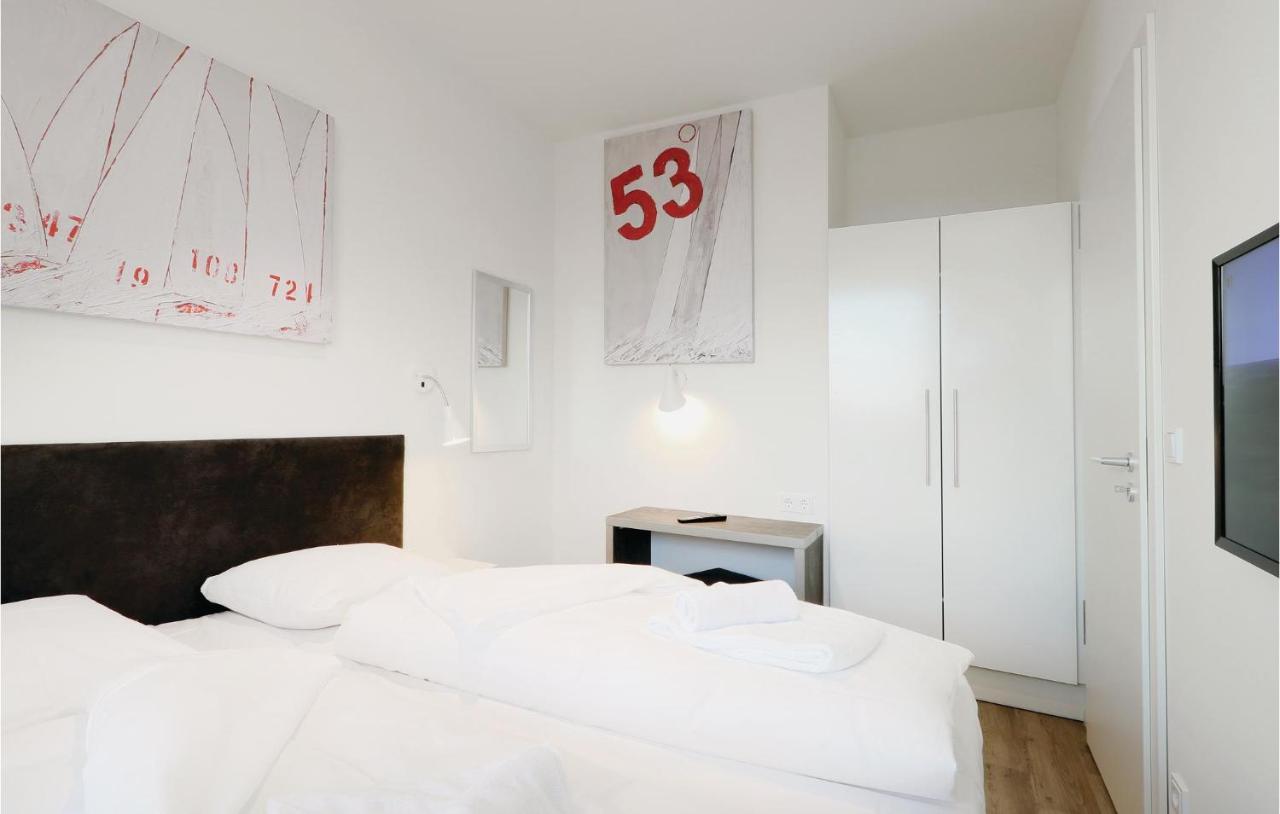2 Bedroom Awesome Apartment In Luebeck Travemuende ภายนอก รูปภาพ