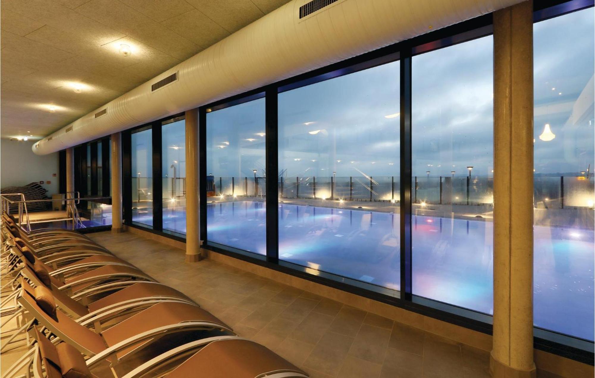 2 Bedroom Awesome Apartment In Luebeck Travemuende ภายนอก รูปภาพ